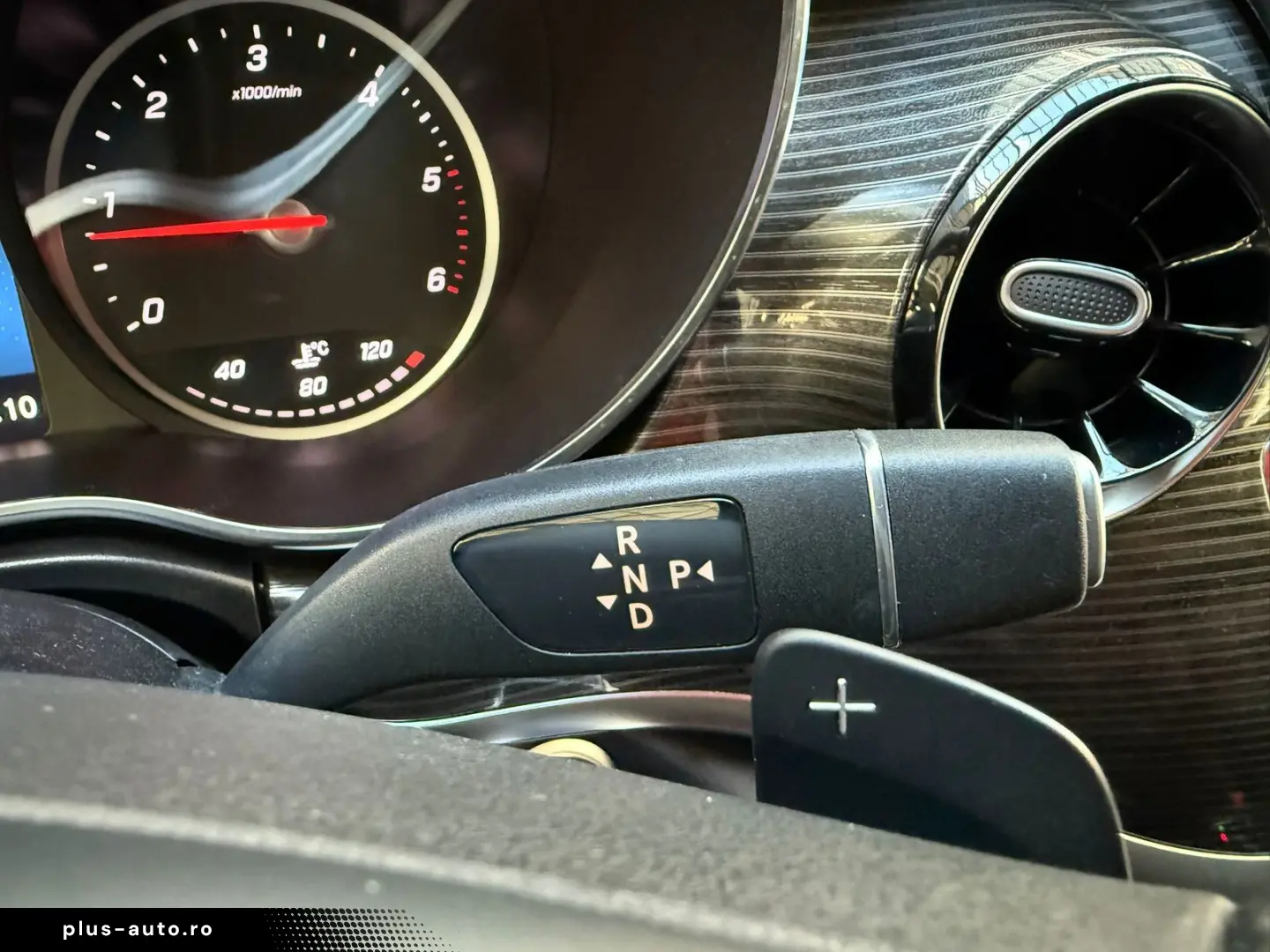 MERCEDES-BENZ V 300d