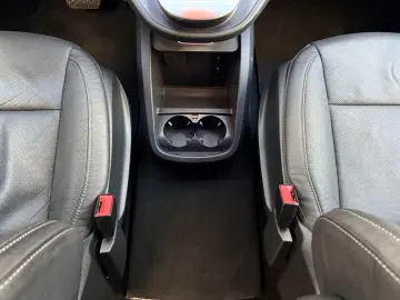 MERCEDES-BENZ V 300d