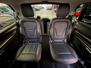 MERCEDES-BENZ V 300d