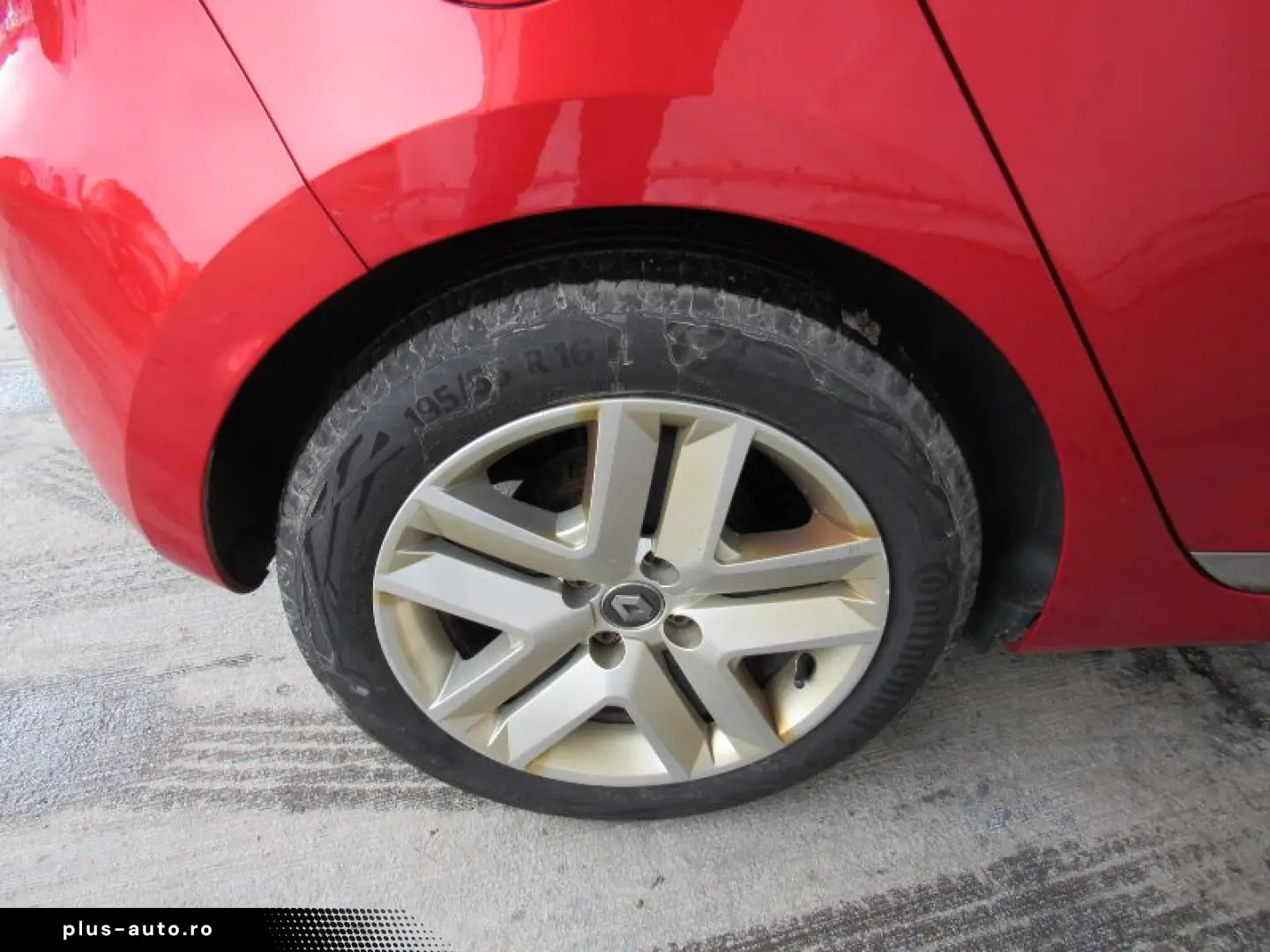 RENAULT CLIO 1.0 TCe 100CP Zen