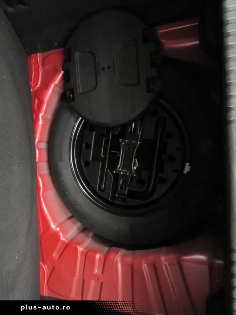 RENAULT CLIO 1.0 TCe 100CP Zen