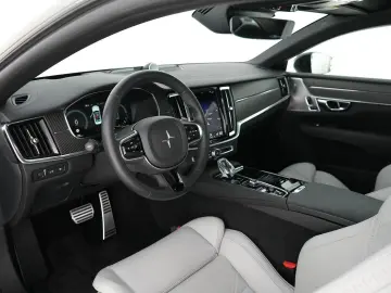 POLESTAR 1 2.0 Plug in Hybrid 609 CP 1000 Nm