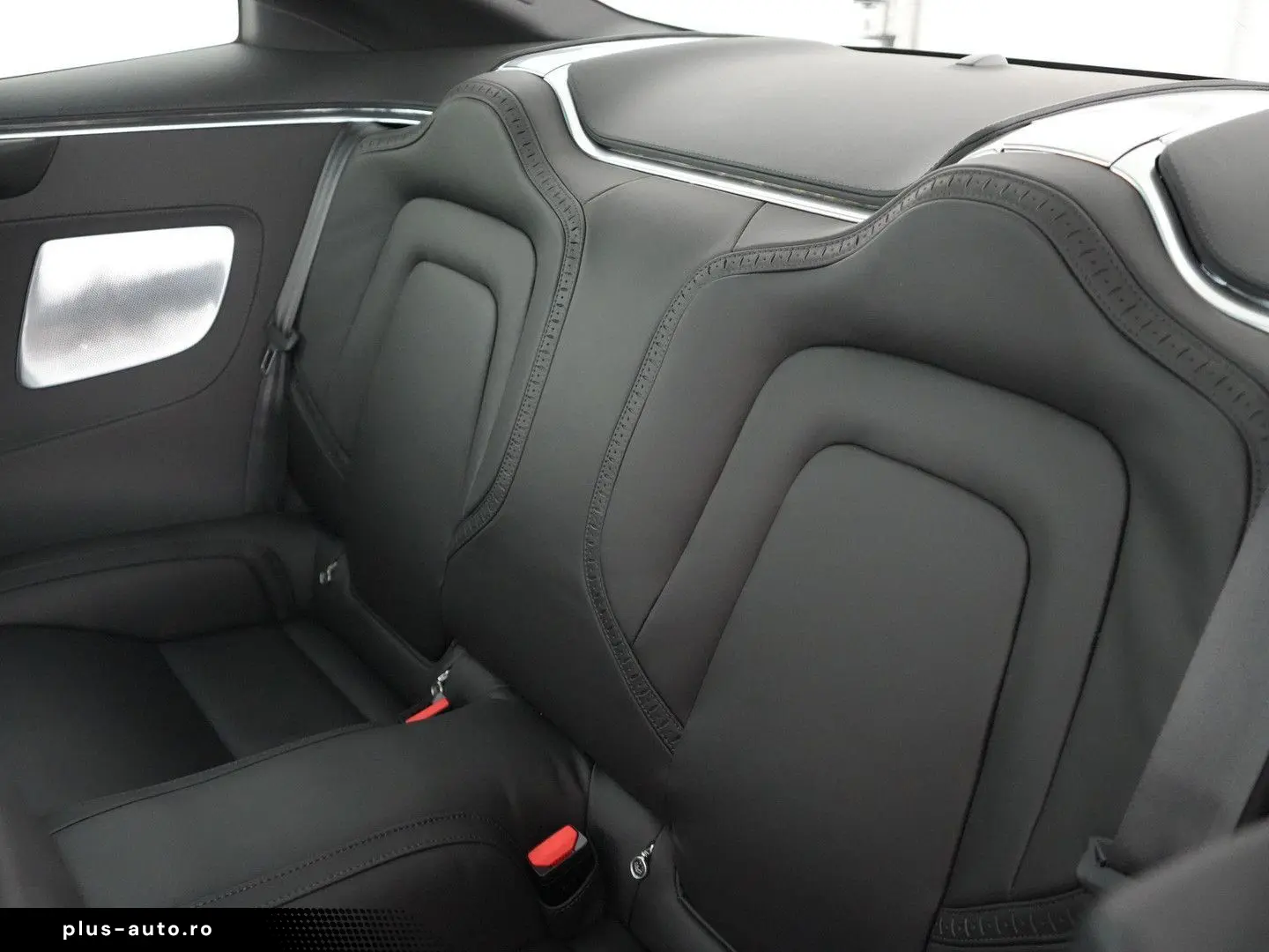 POLESTAR 1 2.0 Plug in Hybrid 609 CP 1000 Nm