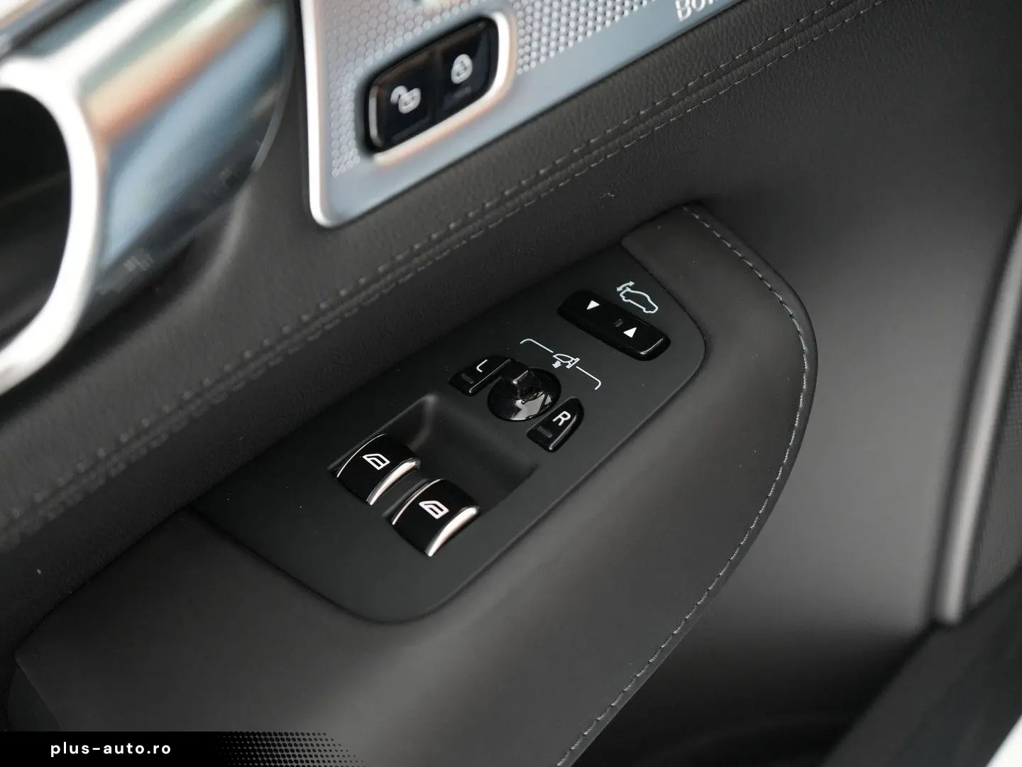 POLESTAR 1 2.0 Plug in Hybrid 609 CP 1000 Nm