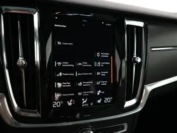 POLESTAR 1 2.0 Plug in Hybrid 609 CP 1000 Nm