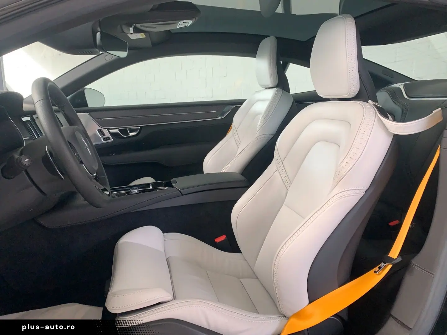 Polestar 1 – 1 din 1.500  609 CP   1.000 Nm