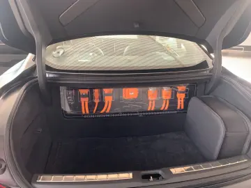 Polestar 1 – 1 din 1.500  609 CP   1.000 Nm