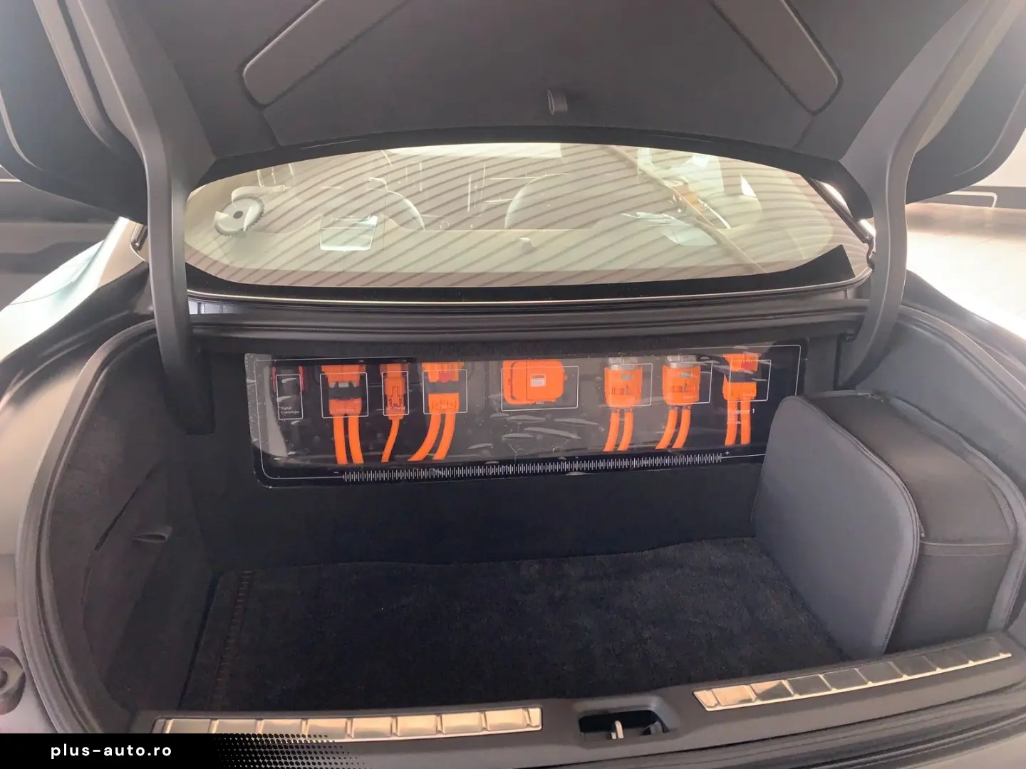 Polestar 1 – 1 din 1.500  609 CP   1.000 Nm