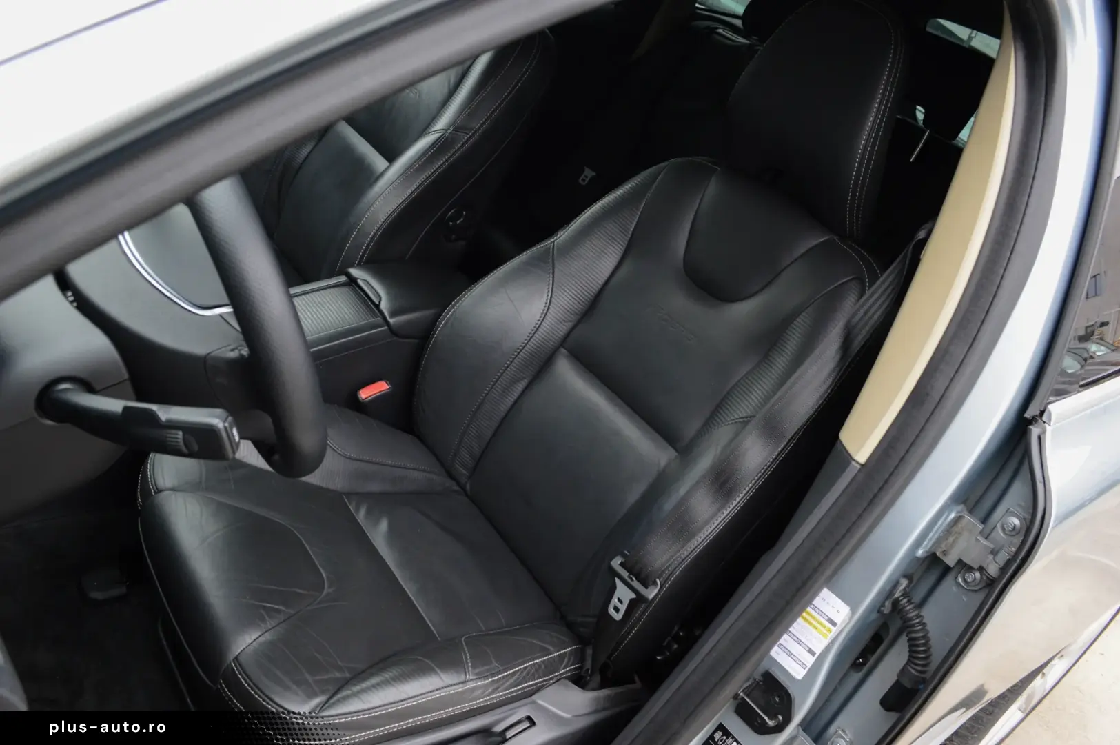 Volvo XC 60 D5 AWD Aut. RDesign