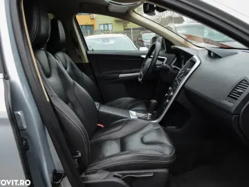 Volvo XC 60 D5 AWD Aut. RDesign