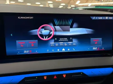 BMW X3 30e xDrive M Sport Pro 20   PANO