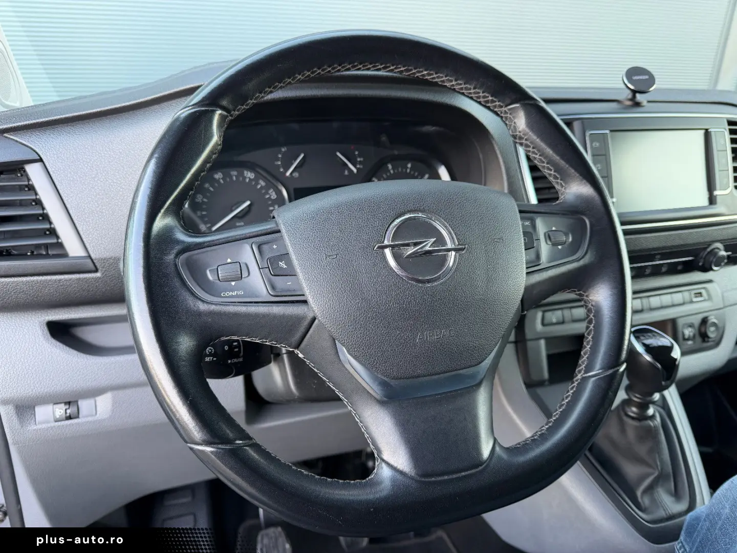 OPEL Vivaro Kasten Edition L CarPlay Navi SHZ PDC AHK