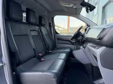 OPEL Vivaro Kasten Edition L CarPlay Navi SHZ PDC AHK