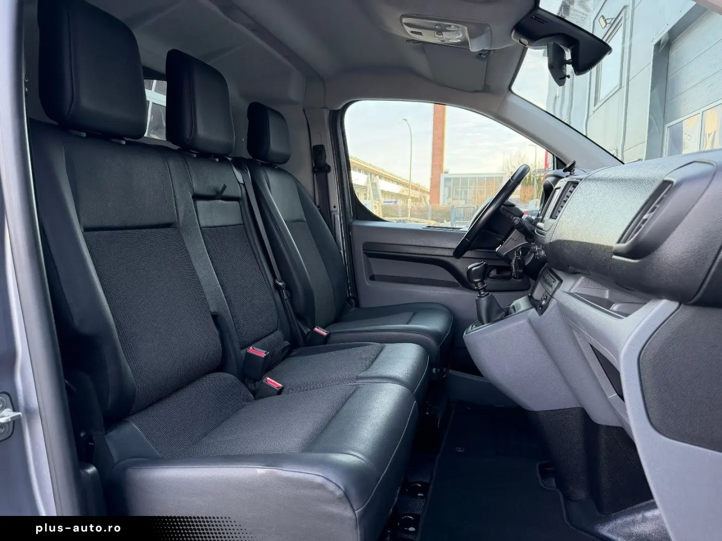 OPEL Vivaro Kasten Edition L CarPlay Navi SHZ PDC AHK
