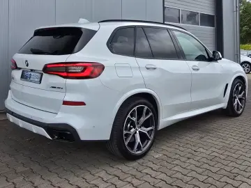 BMW X5 xDrive45e M Sport 21´´AHK HUD