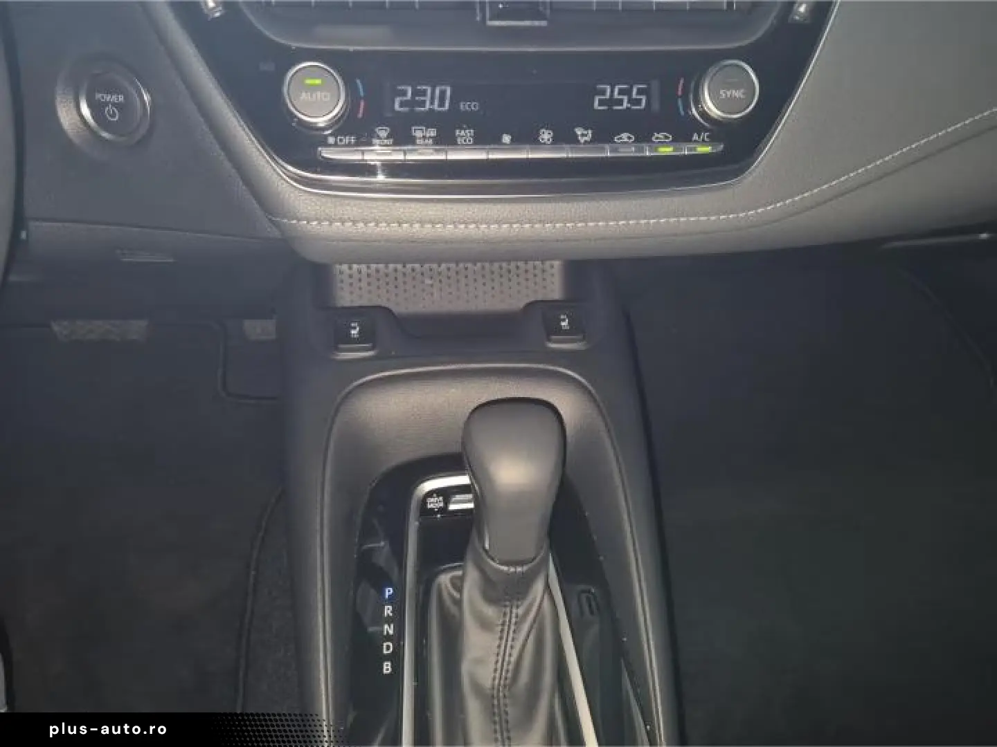 Toyota Corolla Hybrid Business Edition