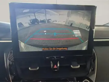 Toyota Corolla Hybrid Business Edition