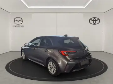 Toyota Corolla Hybrid Business Edition