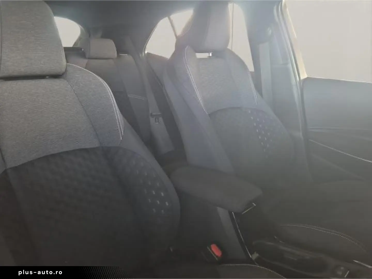 Toyota Corolla Hybrid Business Edition