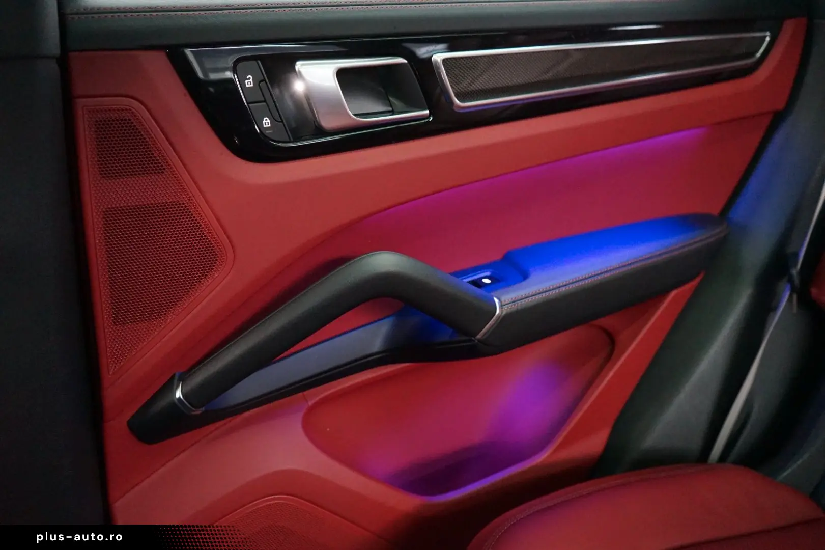 PORSCHE Cayenne Platinum Edition PDCC Sitzklima AHK MEGA