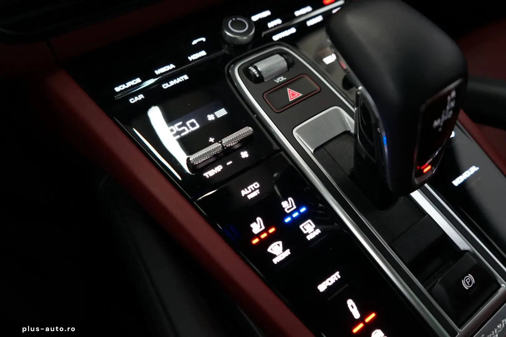 PORSCHE Cayenne Platinum Edition PDCC Sitzklima AHK MEGA