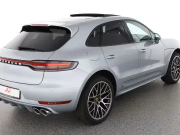 PORSCHE Macan S 3.0