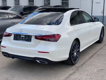 MERCEDES-BENZ E400d AMG 4M_Distronic_HuD_Airmatic_36&hellip;