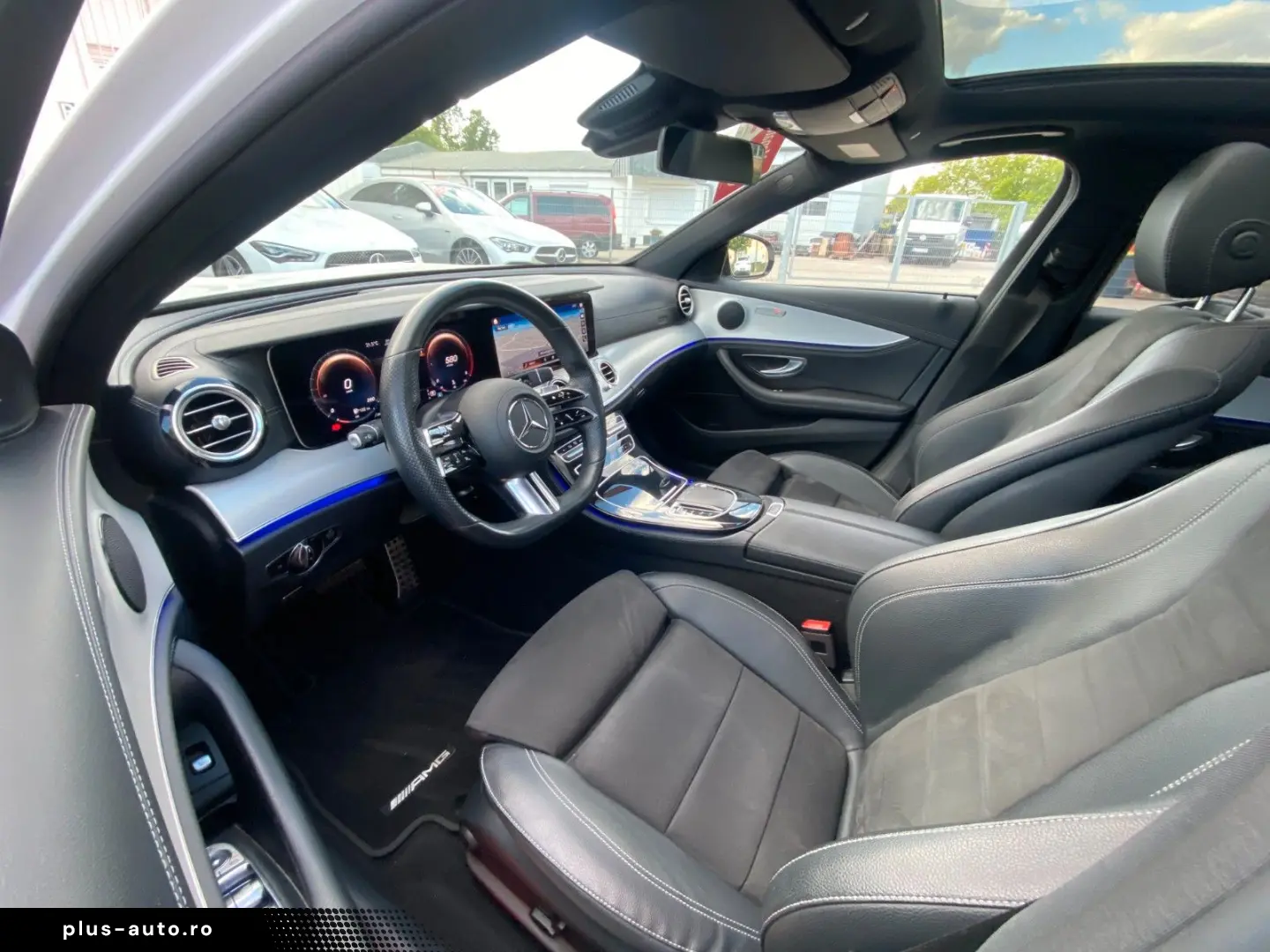 MERCEDES-BENZ E400d AMG 4M_Distronic_HuD_Airmatic_36&hellip;