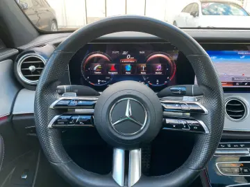 MERCEDES-BENZ E400d AMG 4M_Distronic_HuD_Airmatic_36&hellip;