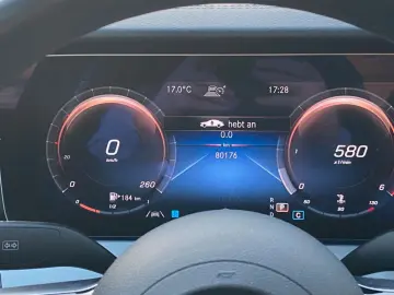 MERCEDES-BENZ E400d AMG 4M_Distronic_HuD_Airmatic_36&hellip;