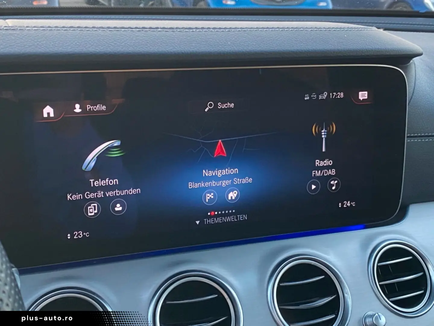 MERCEDES-BENZ E400d AMG 4M_Distronic_HuD_Airmatic_36&hellip;