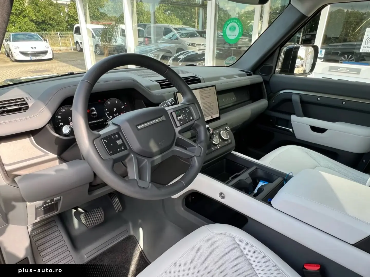 Land Rover DefenderDEFENDER 90 X-DYNAMIC SE PANO