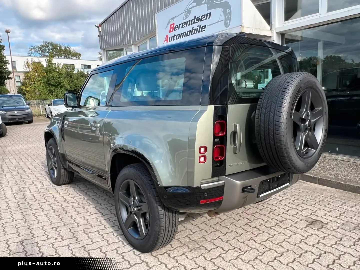 Land Rover DefenderDEFENDER 90 X-DYNAMIC SE PANO