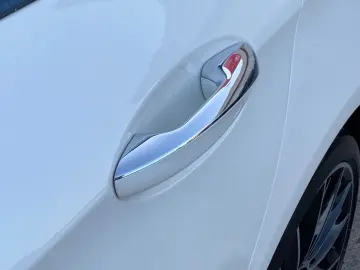 MERCEDES-BENZ E300d AMG 4M_SoftClose_360_Memory_Dist&hellip;