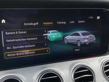 MERCEDES-BENZ E300d AMG 4M_SoftClose_360_Memory_Dist&hellip;