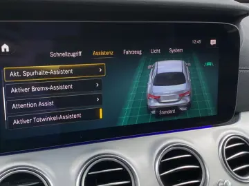 MERCEDES-BENZ E300d AMG 4M_SoftClose_360_Memory_Dist&hellip;