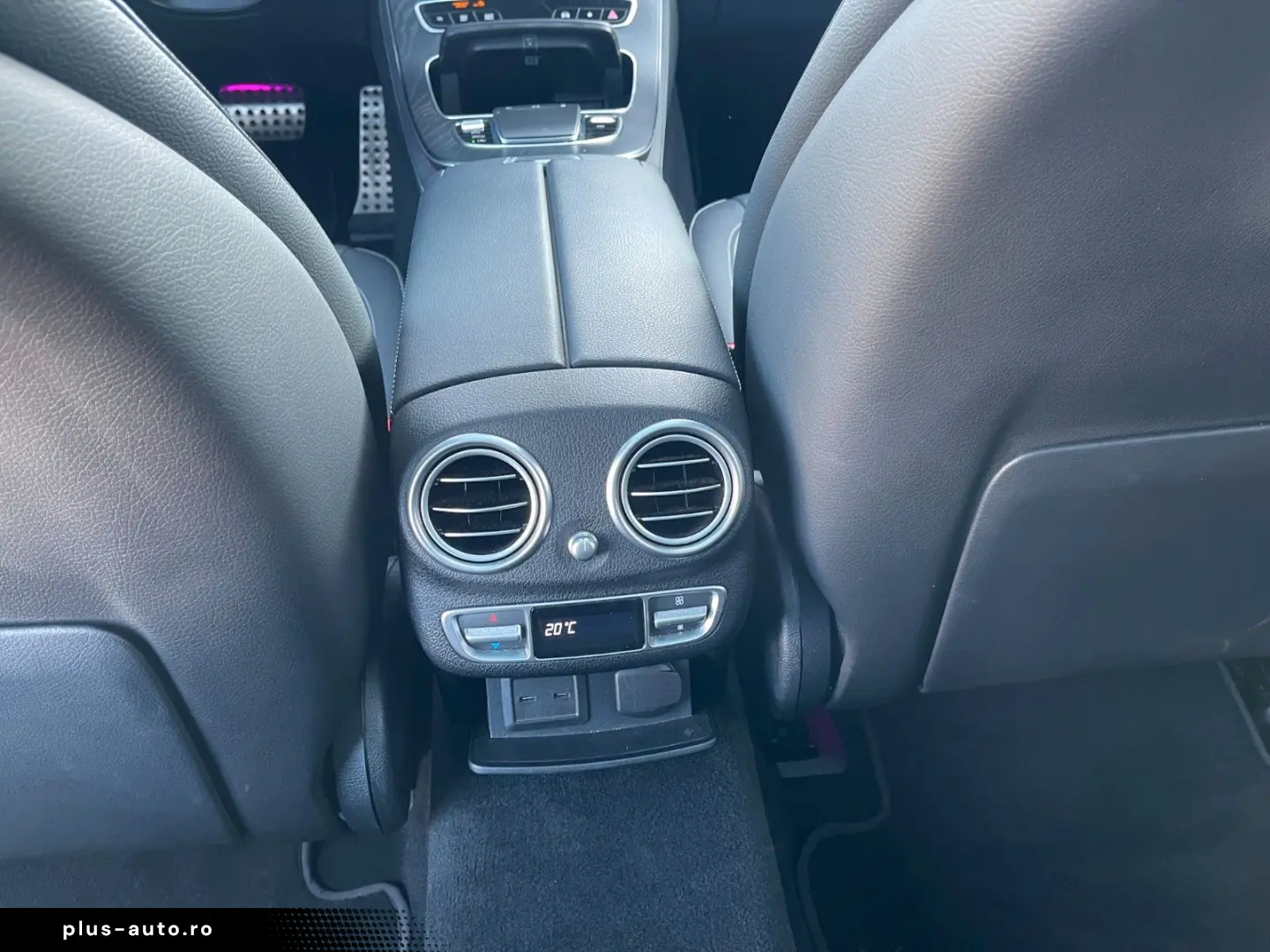 MERCEDES-BENZ E 220 d 4Matic AMG Pano Leder LED Navi Kamera