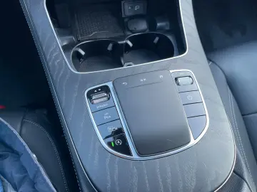 MERCEDES-BENZ E 220 d 4Matic AMG Pano Leder LED Navi Kamera