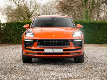PORSCHE Macan 265PS
