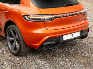 PORSCHE Macan 265PS