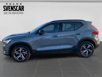 VOLVO XC40 B3 Plus Dark 2WD Camera Keyless HarmanKardon