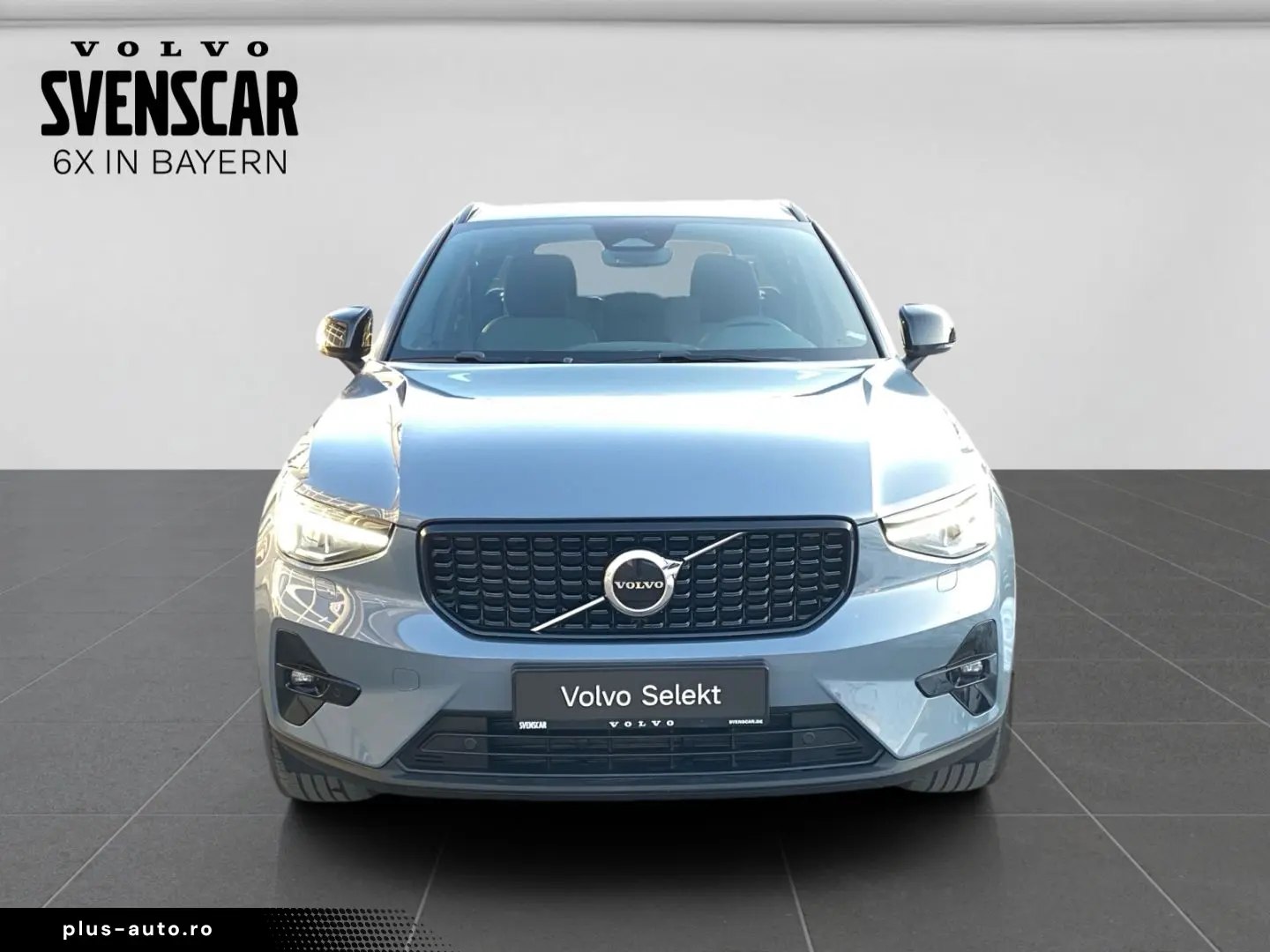 VOLVO XC40 B3 Plus Dark 2WD Camera Keyless HarmanKardon