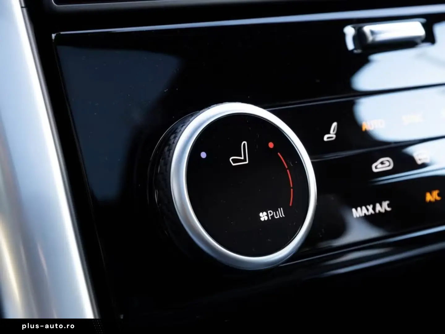 Land Rover Discovery D250 Dynamic SE