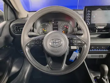 TOYOTA YARIS 1.5 HYBRID E-CVT 92CP 2022