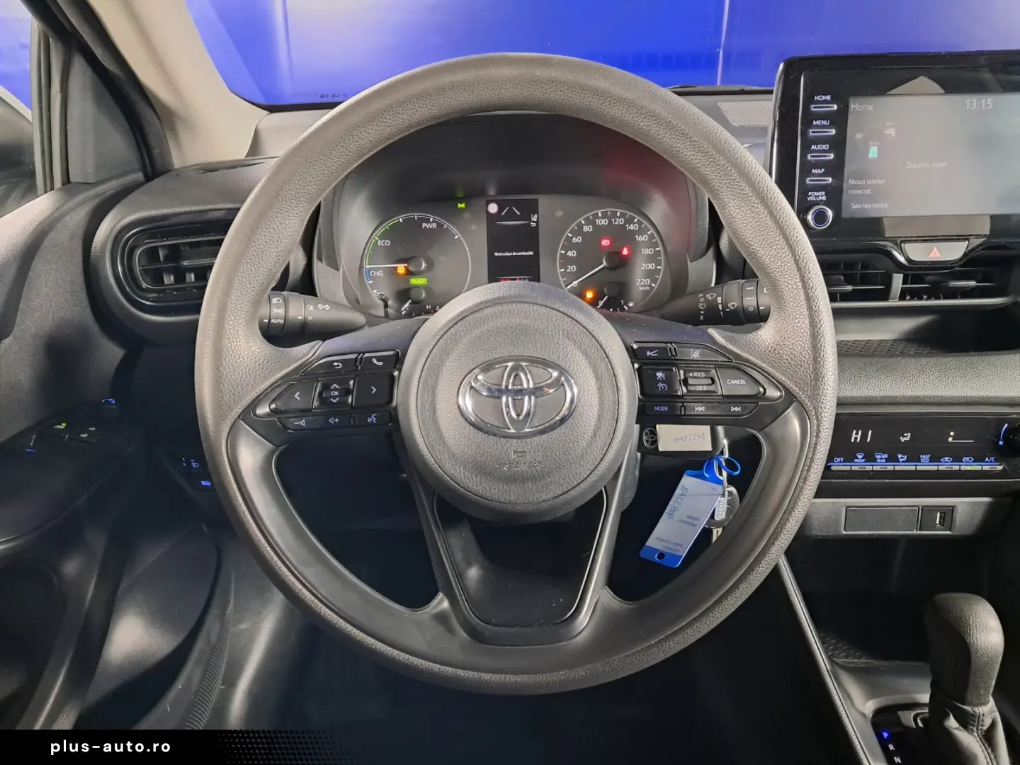 TOYOTA YARIS 1.5 HYBRID E-CVT 92CP 2022