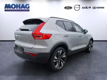VOLVO XC40 2WD Plus Dark ACC Bliss Keyless Camera H&K