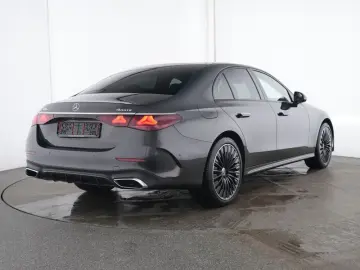 MERCEDES-BENZ E 400 e 4M  AMG Night Pano Digit LEDER Burm DC