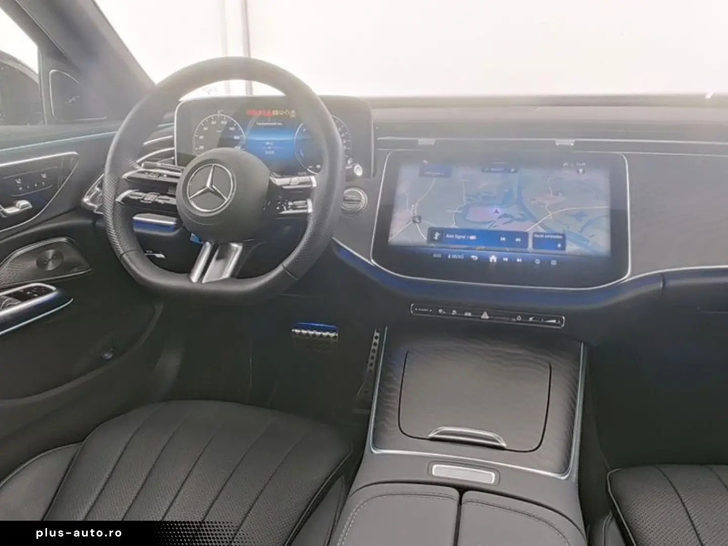 MERCEDES-BENZ E 400 e 4M  AMG Night Pano Digit LEDER Burm DC