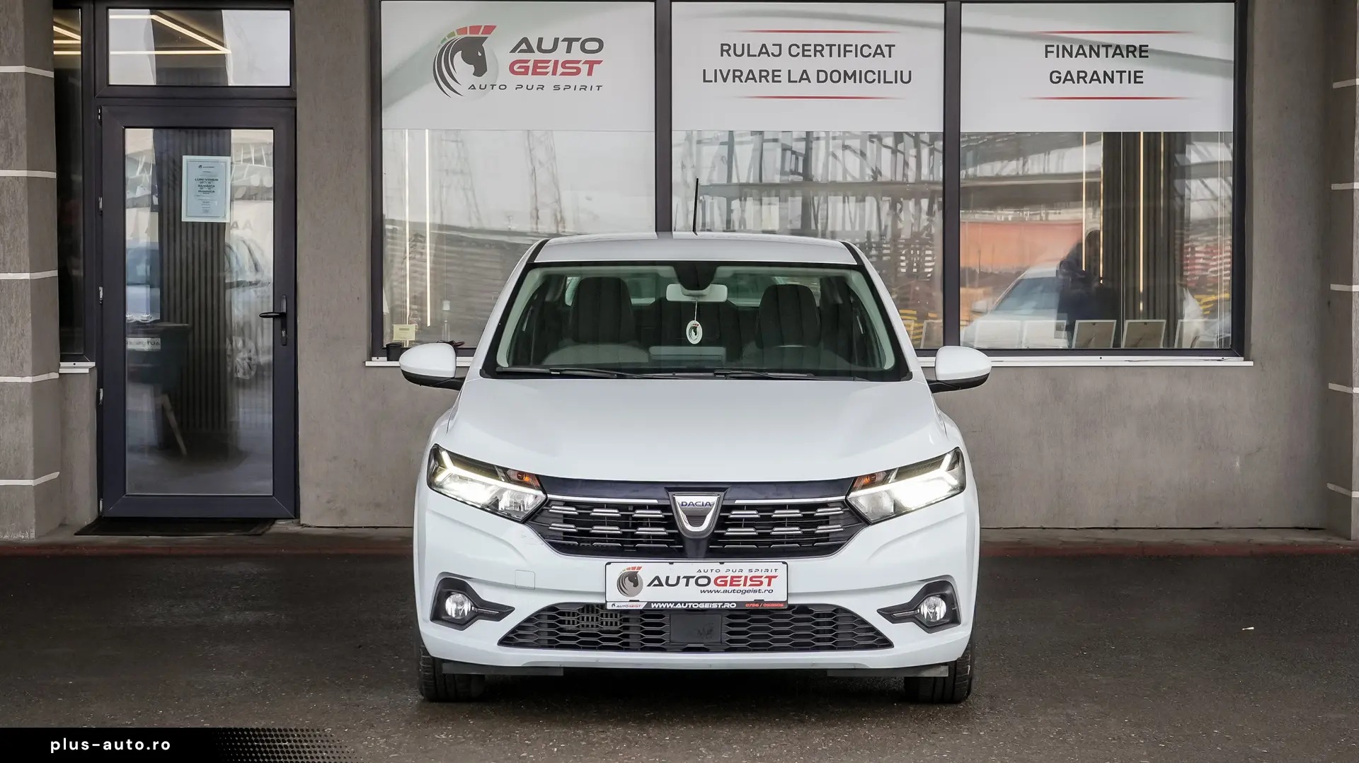 DACIA LOGAN TCE 90 MT