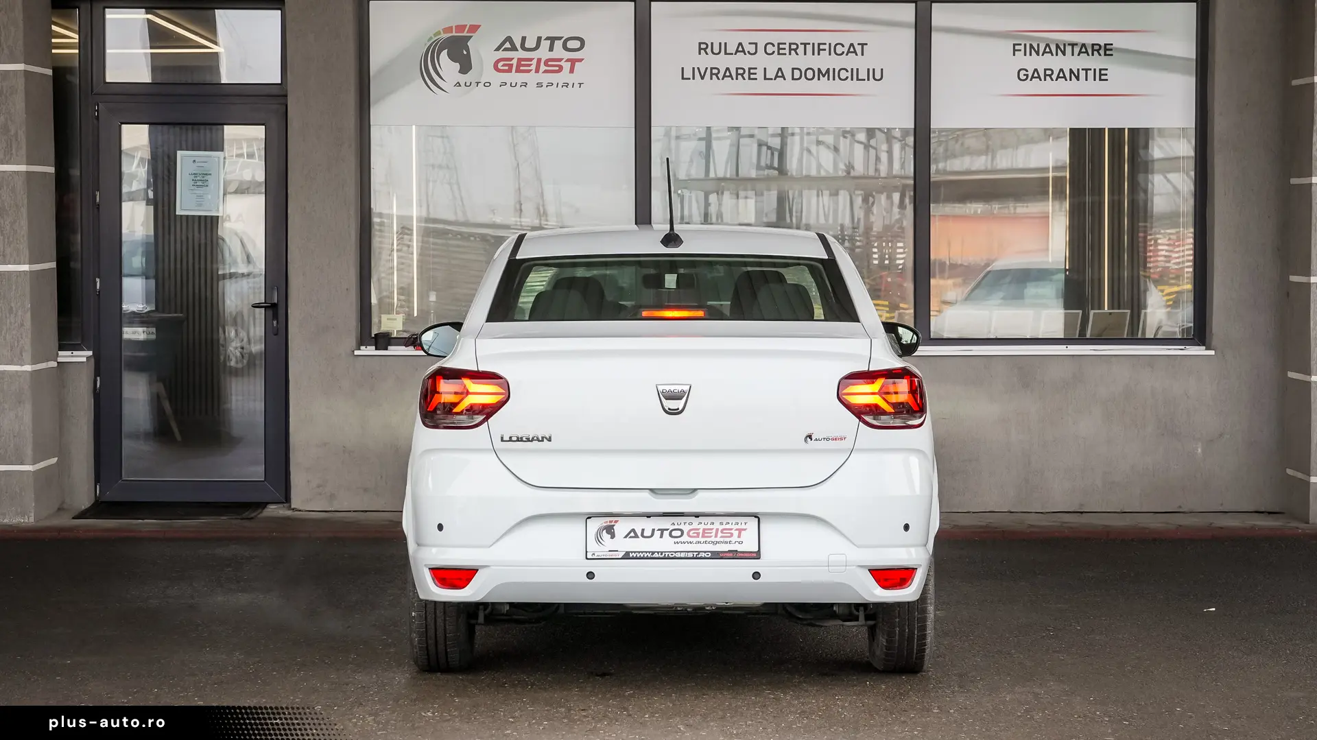 DACIA LOGAN TCE 90 MT